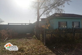 Продаётся 3-х комн. кварт. с печным-водяным отопл. в с. Малиновка.