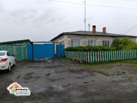 Продаётся 3-х комн. кварт. с печным-водяным отопл. в с. Малиновка.