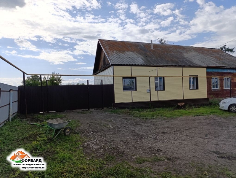 Продаётся 3-х комн. кварт. с газ. отопл. по ул. Красных Зорь.