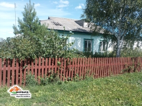 Продаётся 3-х комн. кварт. с водяным отопл. в с. Малиновка.