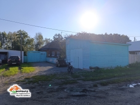 Продаётся 3-х комн. благ. дом с газ. отопл. по адресу: г. Тюкалинск, пер. Школьный.