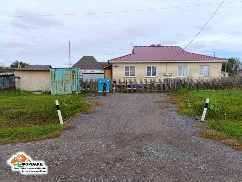 Продаётся 1-комн. благ. кварт. в 4-х кварт. доме по адресу: г. Тюкалинск, пер. Северный.