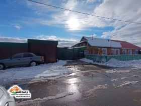 Продаётся 3-х комн. благ. квартира с газ. отопл. по адресу: г. Тюкалинск, пер. Северный.