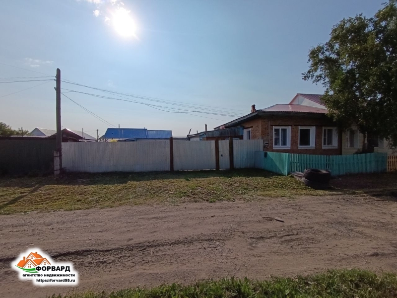 Продаётся 3-х комн. благ. кварт. с газ. отопл. по ул. Коммунальной